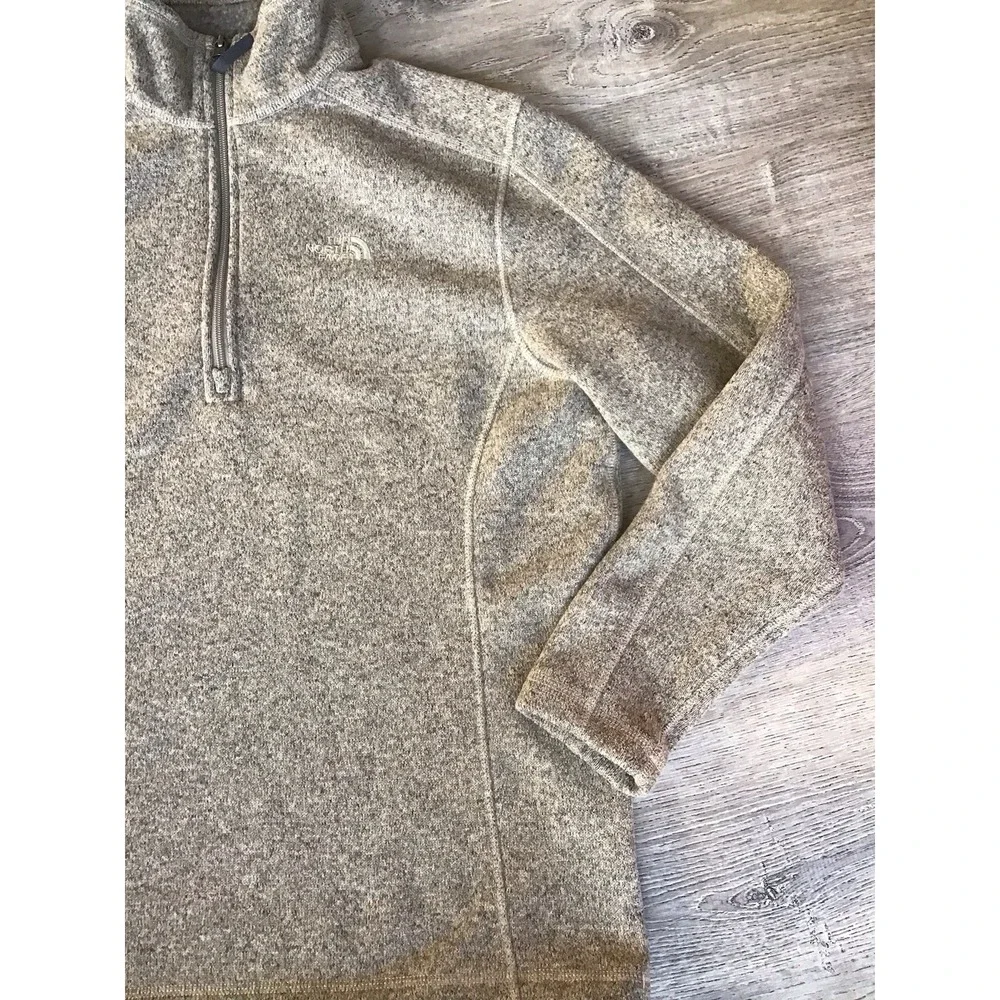 The North Face Fleece Jacket Men's Medium Gray Quarter Zip Long Sleeve Pullover